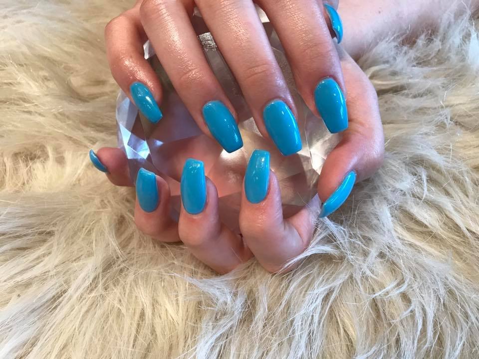 Great Nail Salon in Victoria Simply The Best in Beauty